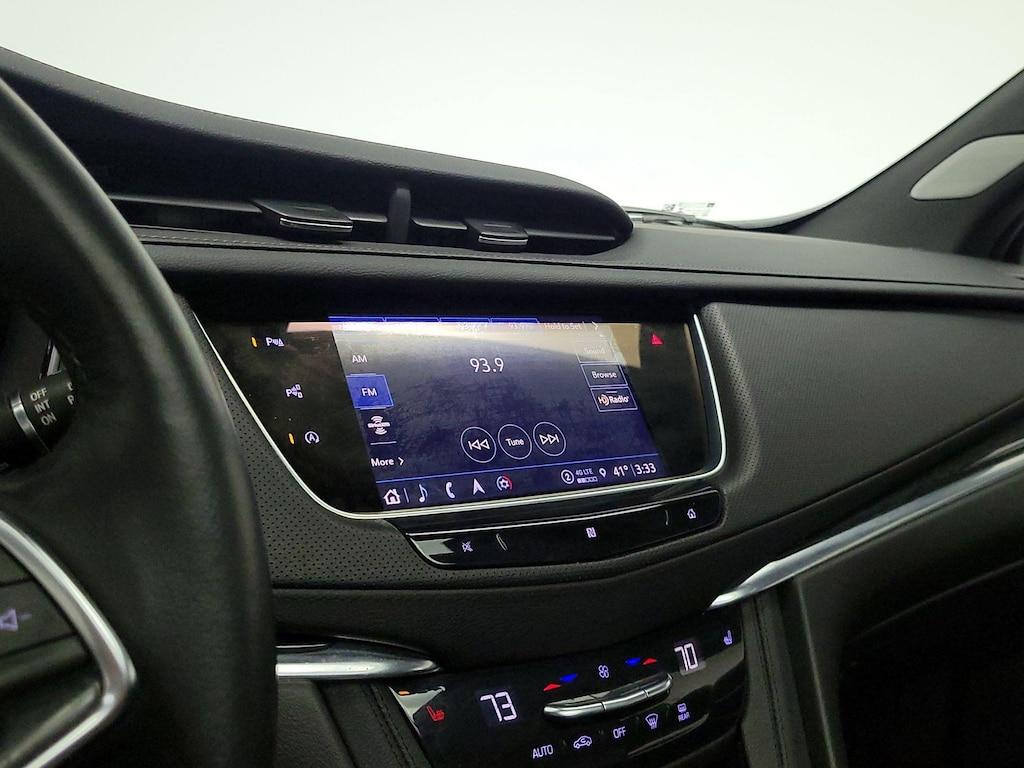 used 2021 Cadillac XT5 car, priced at $31,998