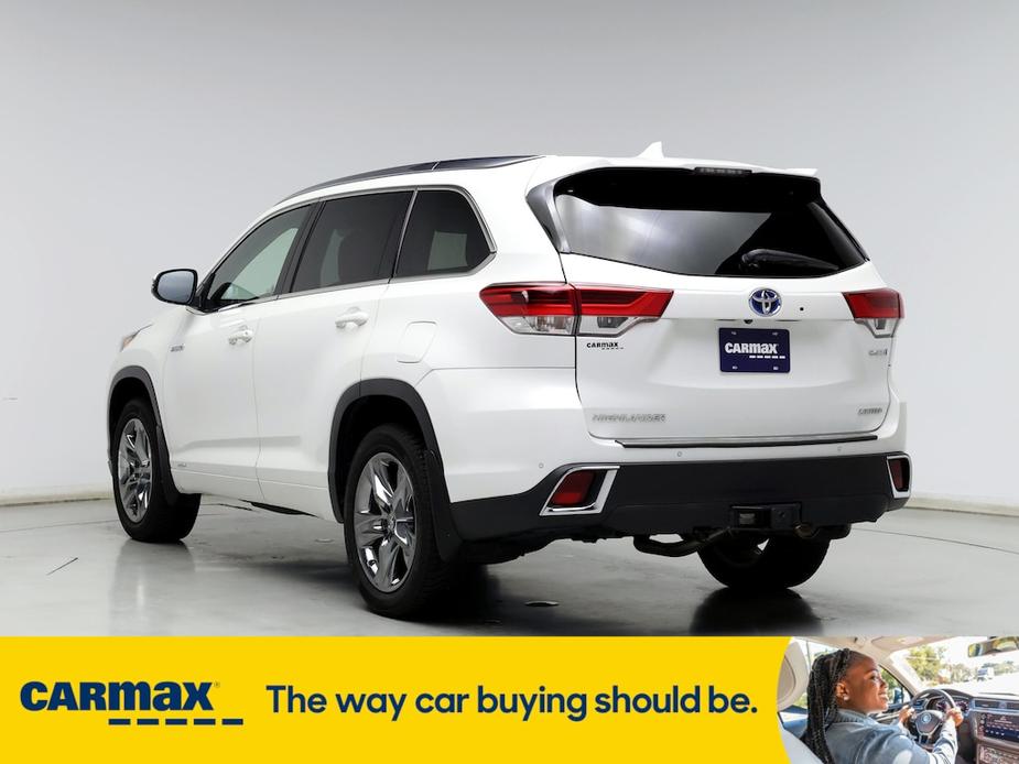 used 2018 Toyota Highlander Hybrid car, priced at $28,998