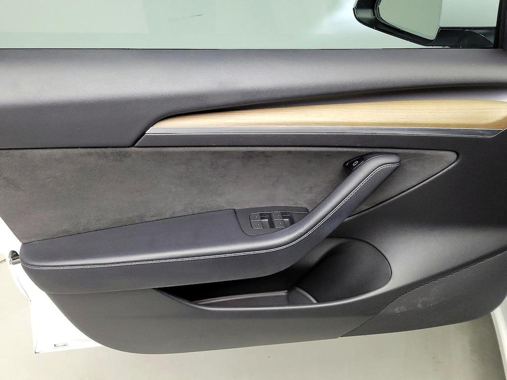 used 2022 Tesla Model 3 car, priced at $27,998