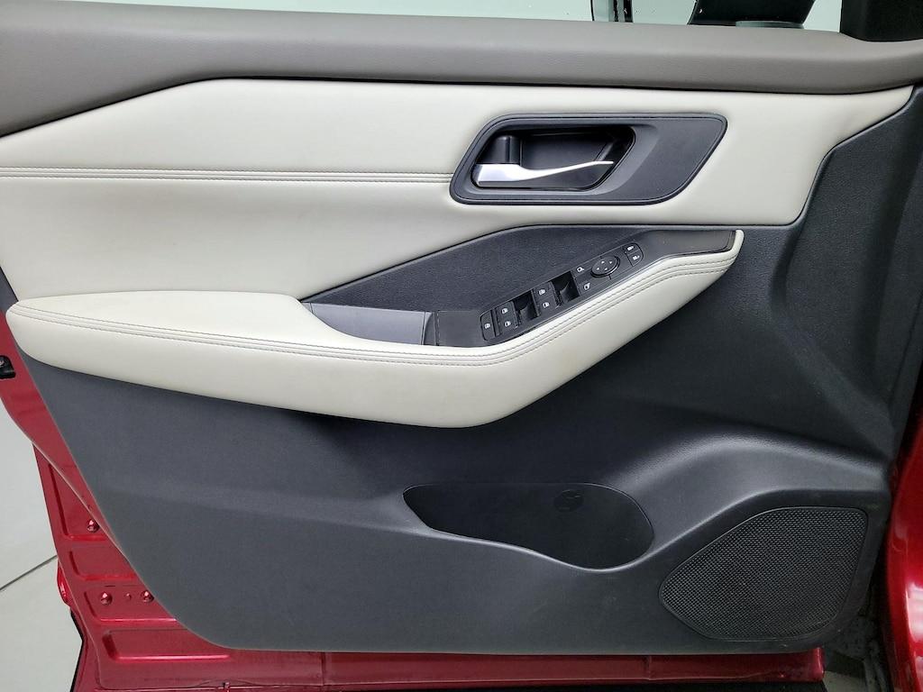 used 2023 Nissan Rogue car, priced at $24,998