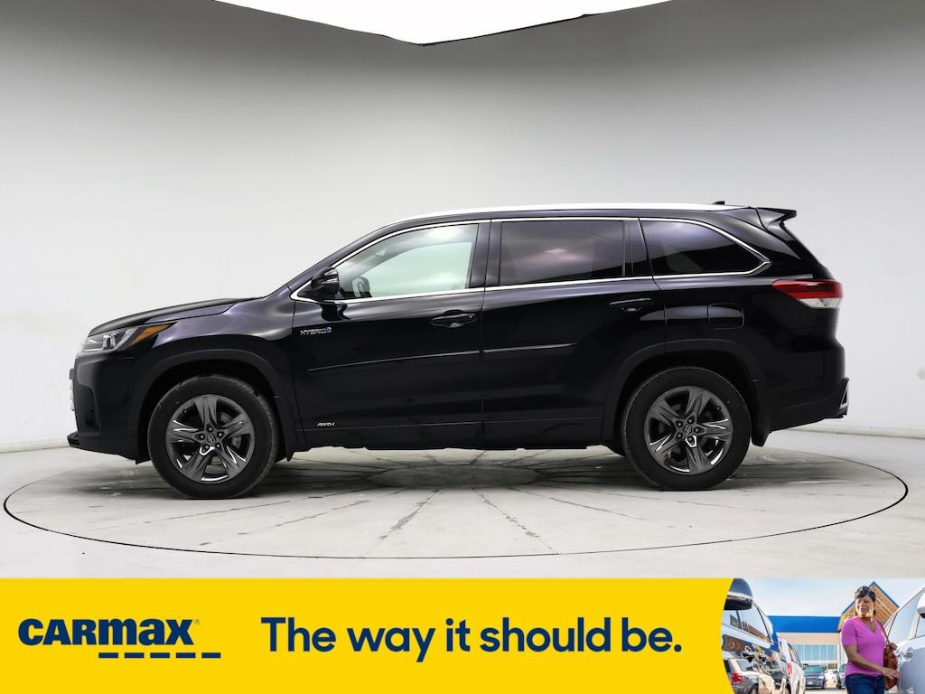 used 2019 Toyota Highlander Hybrid car, priced at $35,998