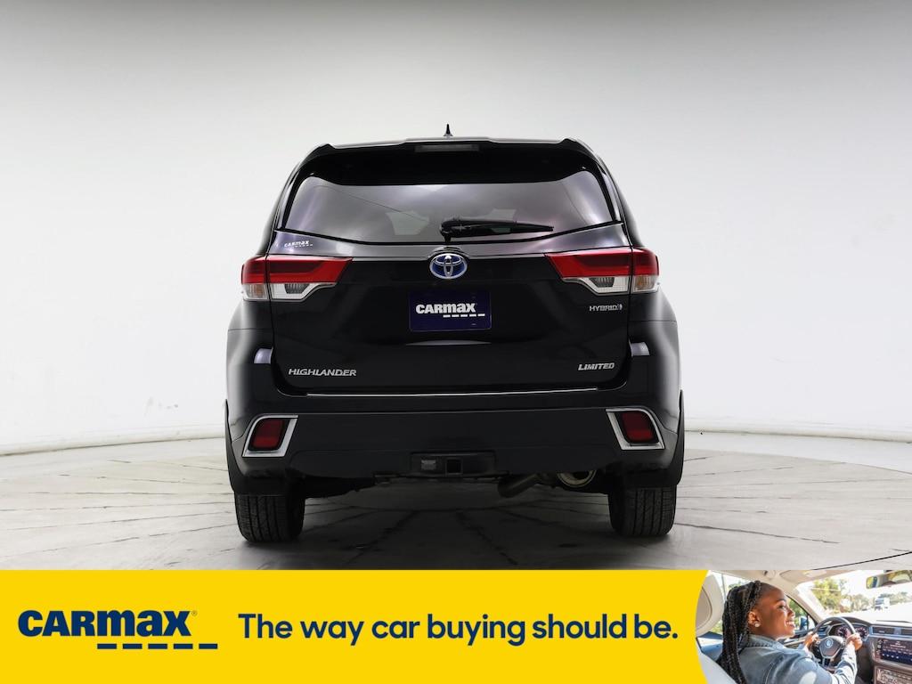 used 2019 Toyota Highlander Hybrid car, priced at $35,998