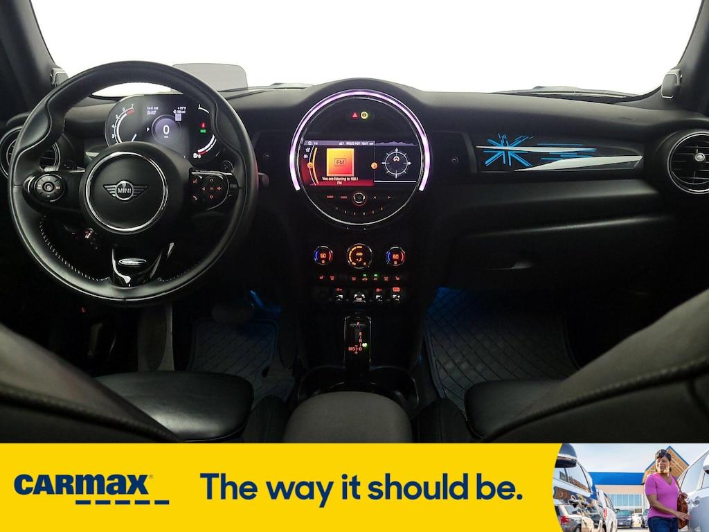 used 2021 MINI Hardtop car, priced at $24,998