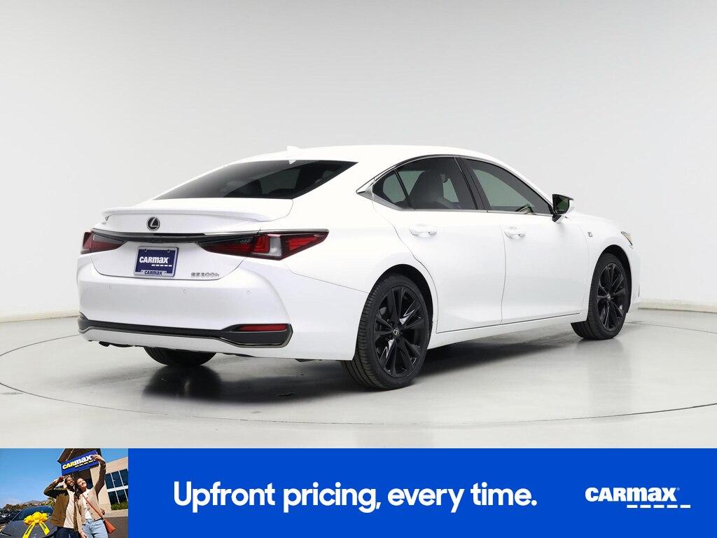 used 2023 Lexus ES 300h car, priced at $35,998