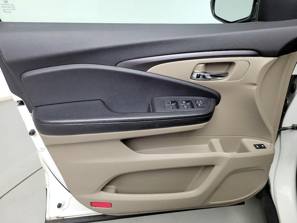 used 2016 Honda Pilot car, priced at $17,998