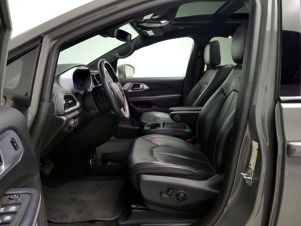 used 2021 Chrysler Pacifica car, priced at $34,998