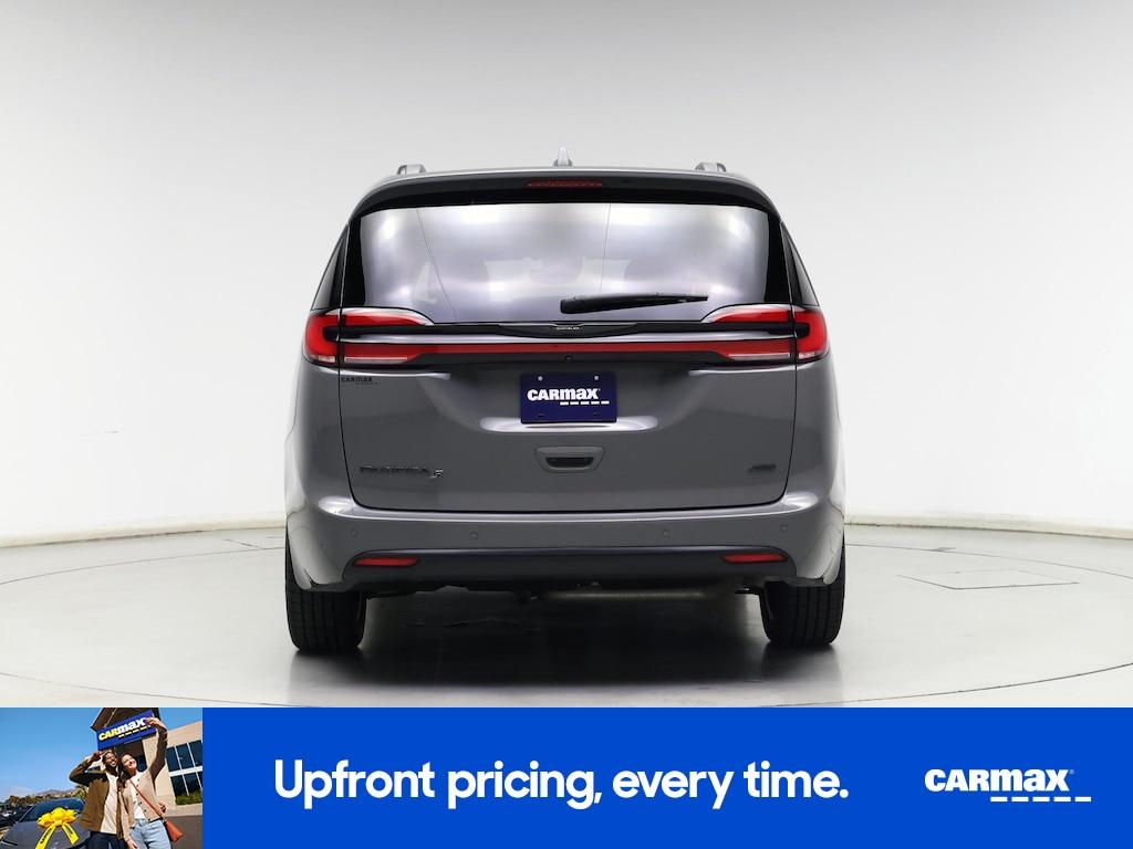 used 2021 Chrysler Pacifica car, priced at $34,998