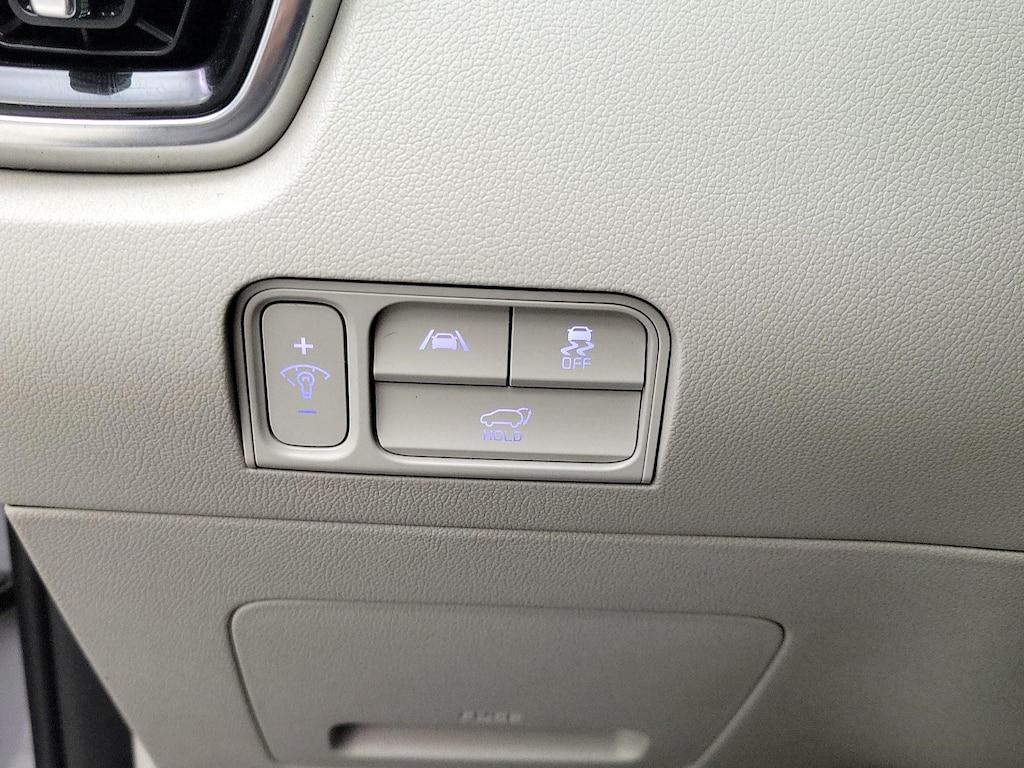 used 2023 Kia Sorento car, priced at $34,998