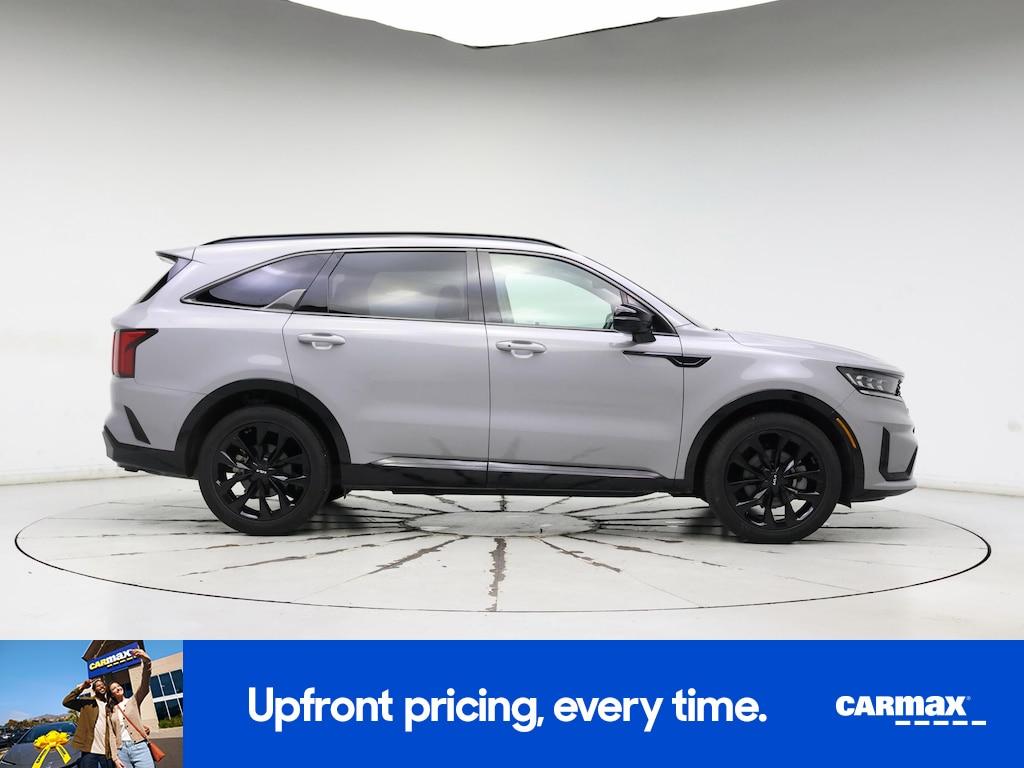 used 2023 Kia Sorento car, priced at $34,998