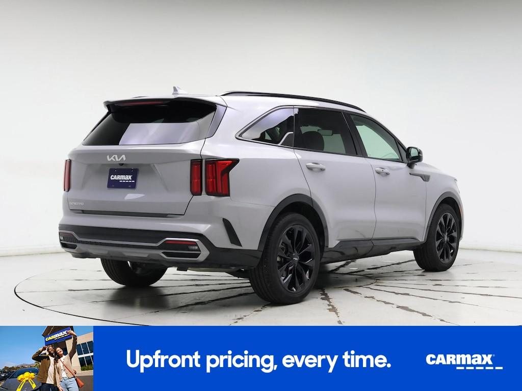 used 2023 Kia Sorento car, priced at $34,998