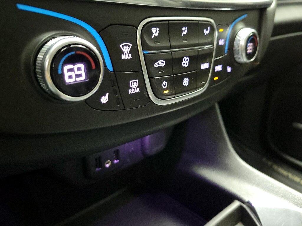 used 2018 Chevrolet Traverse car, priced at $21,998