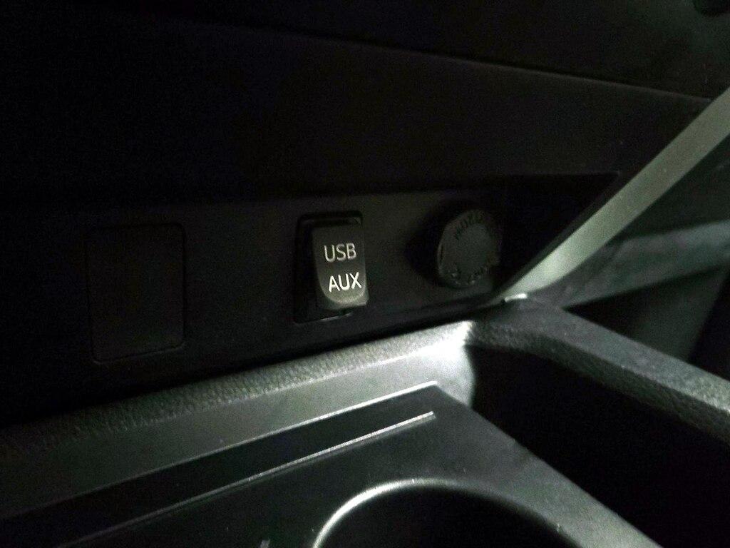 used 2017 Toyota Tundra car, priced at $29,998