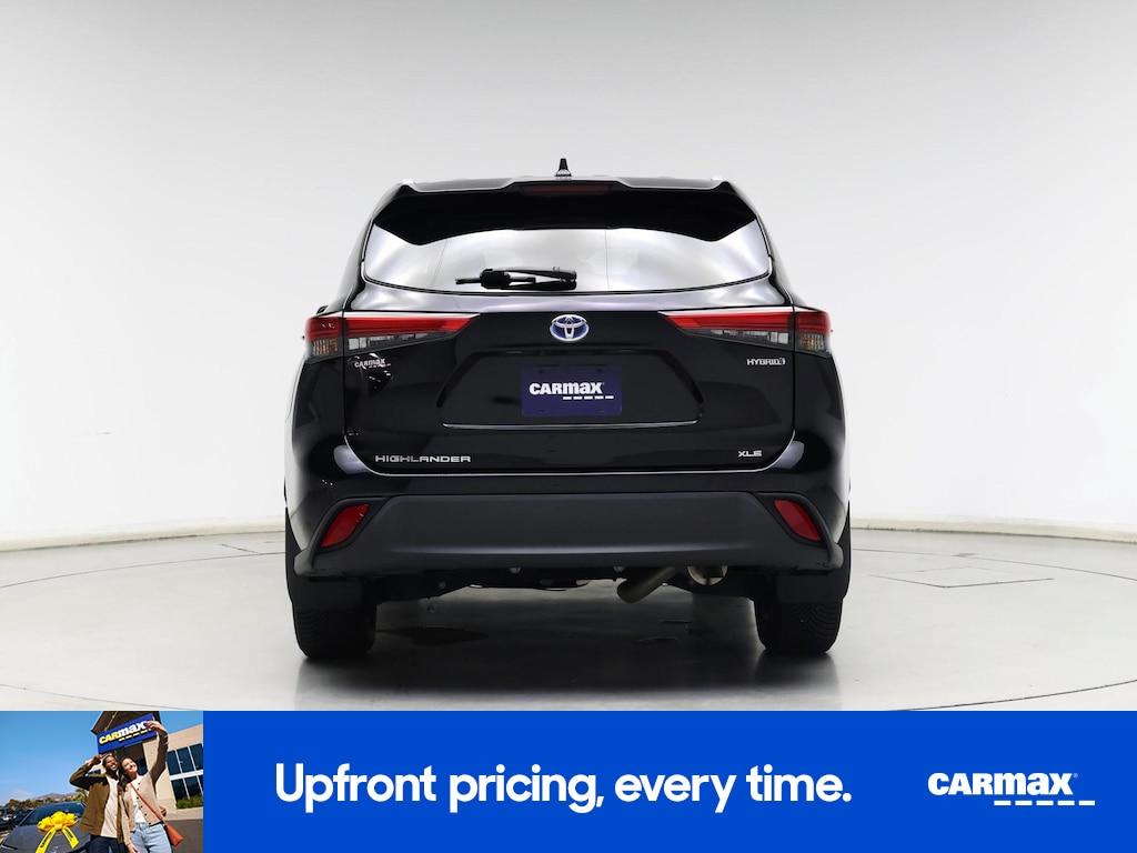 used 2022 Toyota Highlander Hybrid car, priced at $39,998