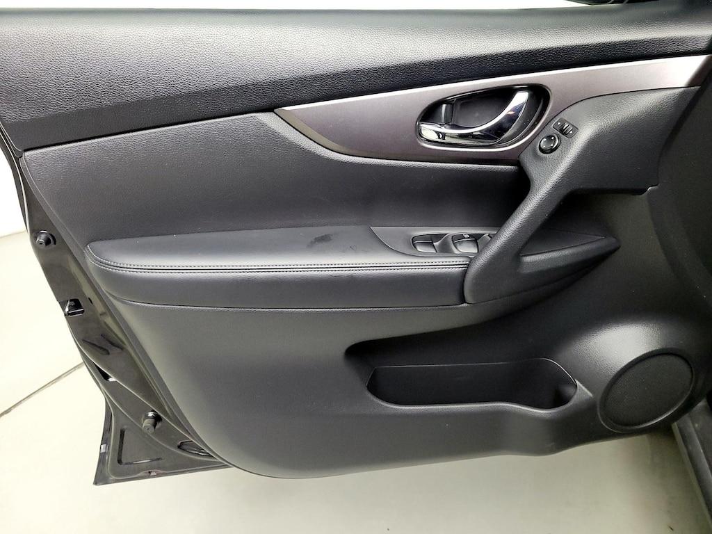 used 2016 Nissan Rogue car, priced at $14,998