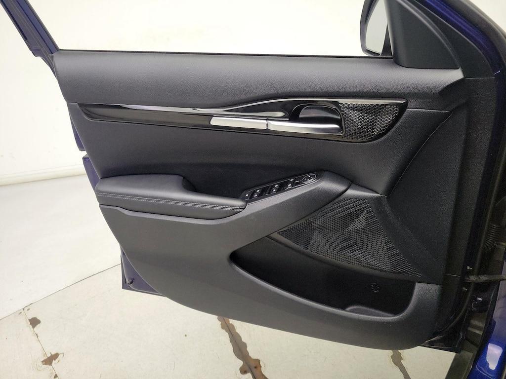 used 2023 Kia Seltos car, priced at $22,998