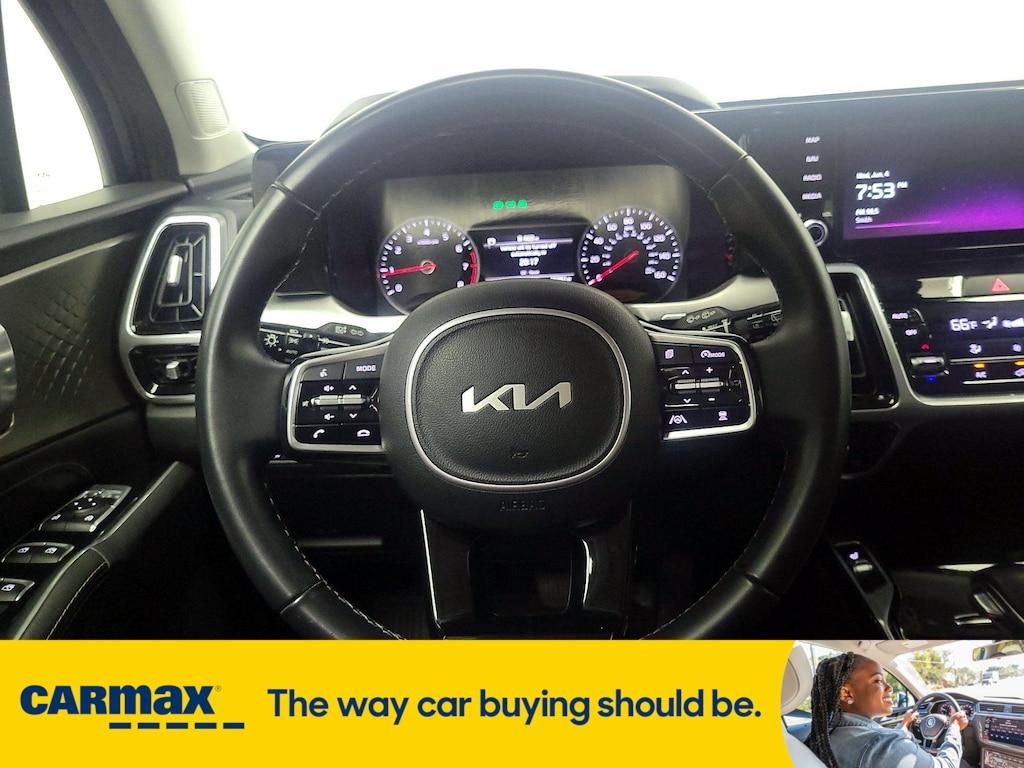 used 2022 Kia Sorento car, priced at $32,998