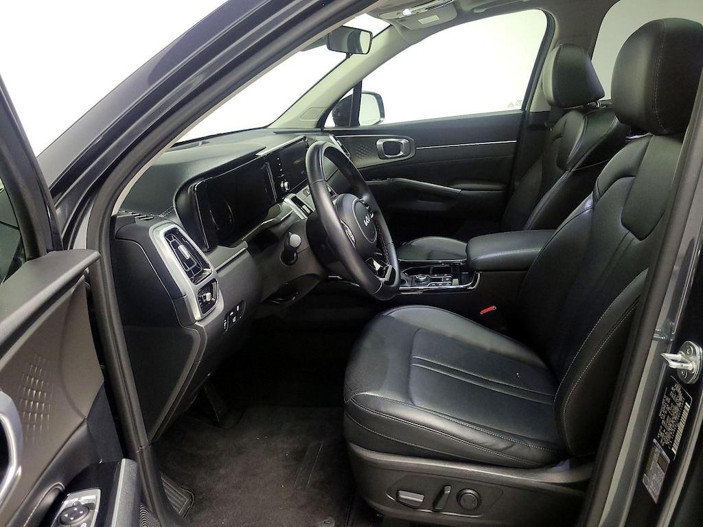 used 2022 Kia Sorento car, priced at $32,998