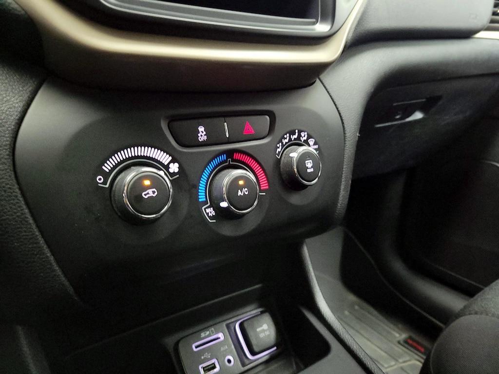 used 2018 Jeep Cherokee car, priced at $13,998
