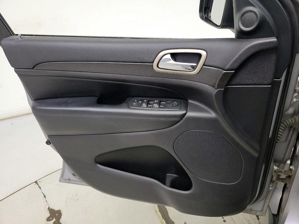 used 2017 Jeep Grand Cherokee car, priced at $17,998