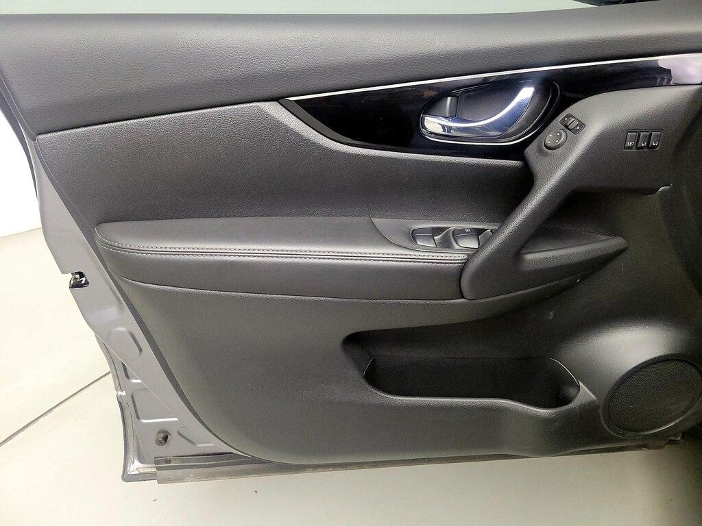 used 2022 Nissan Rogue Sport car, priced at $25,998
