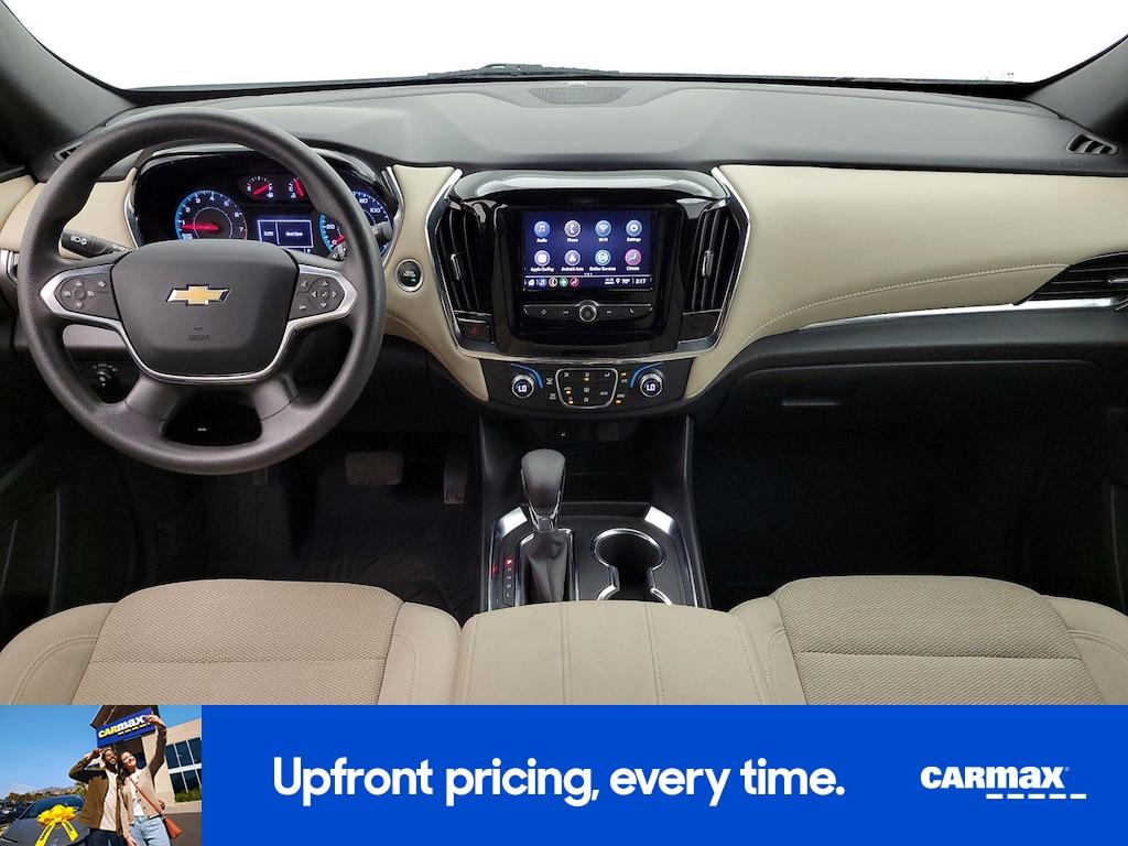 used 2023 Chevrolet Traverse car, priced at $28,998