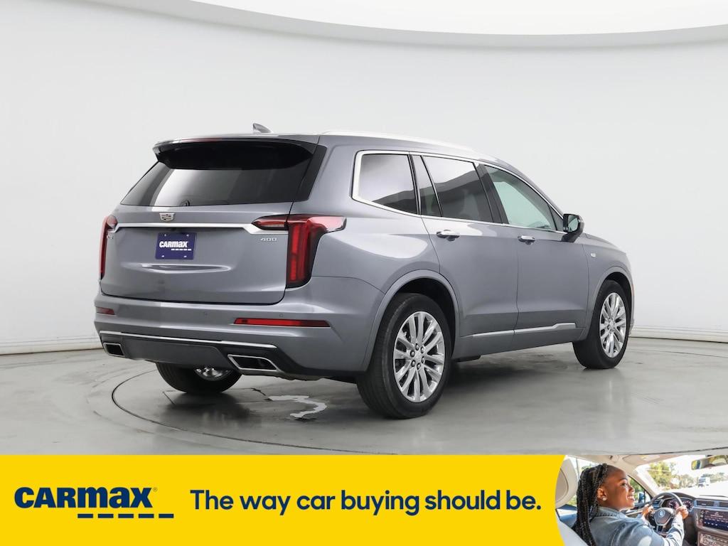 used 2021 Cadillac XT6 car, priced at $35,998