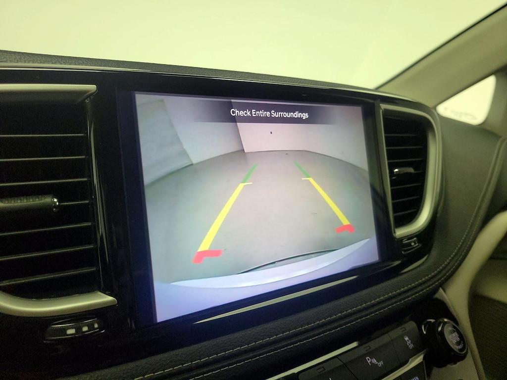 used 2023 Chrysler Pacifica Hybrid car, priced at $32,998