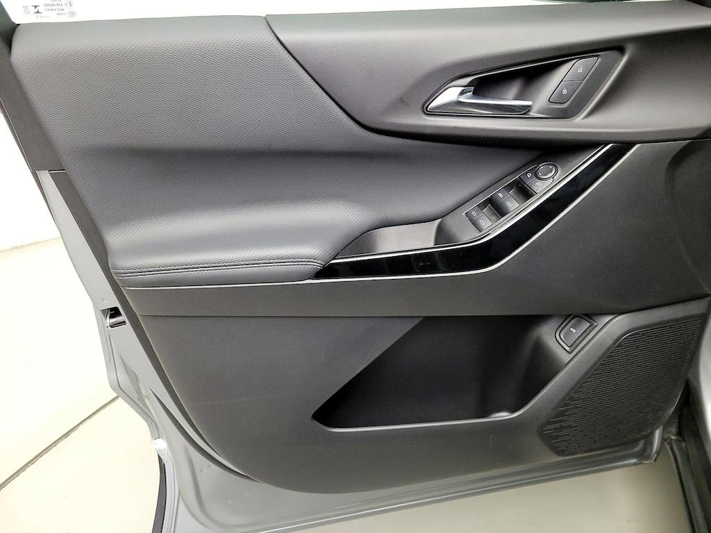 used 2025 Chevrolet Equinox car, priced at $29,998