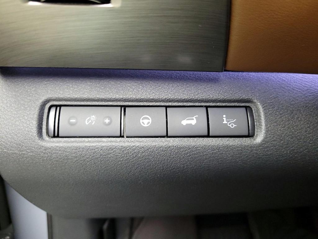 used 2022 Nissan Pathfinder car, priced at $36,998