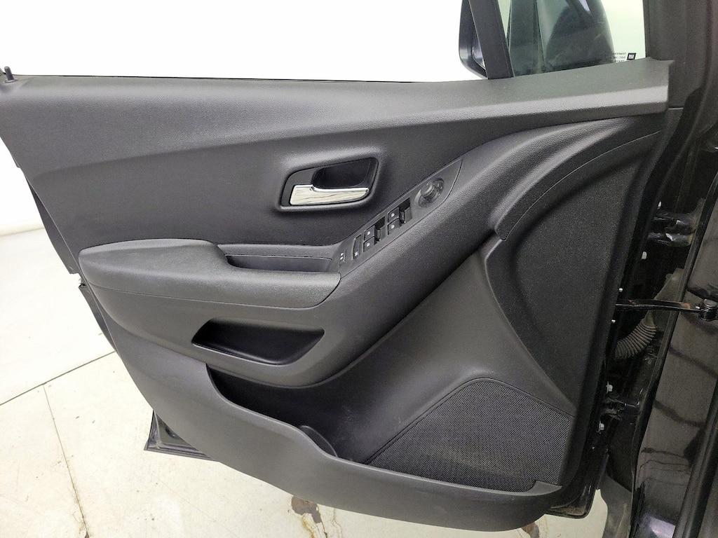 used 2020 Chevrolet Trax car, priced at $18,998