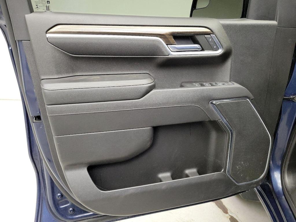 used 2022 Chevrolet Silverado 1500 car, priced at $32,998