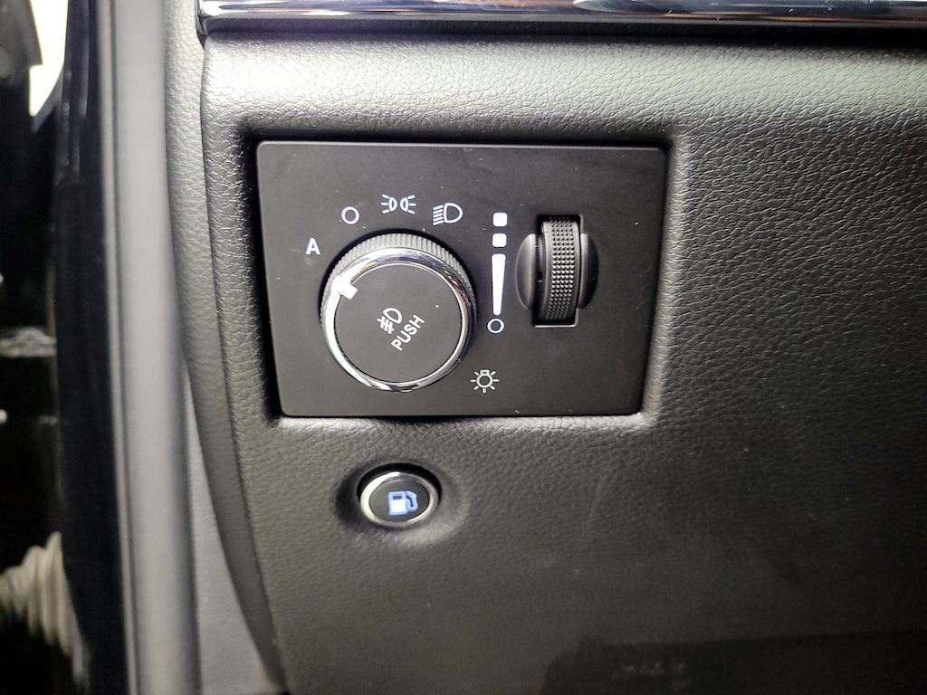 used 2017 Jeep Grand Cherokee car, priced at $19,998