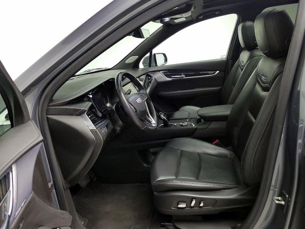 used 2022 Cadillac XT6 car, priced at $37,998