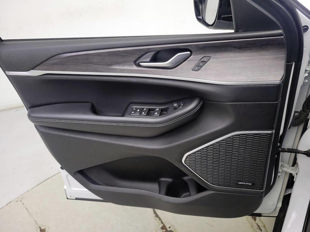 used 2022 Jeep Grand Cherokee L car, priced at $33,998