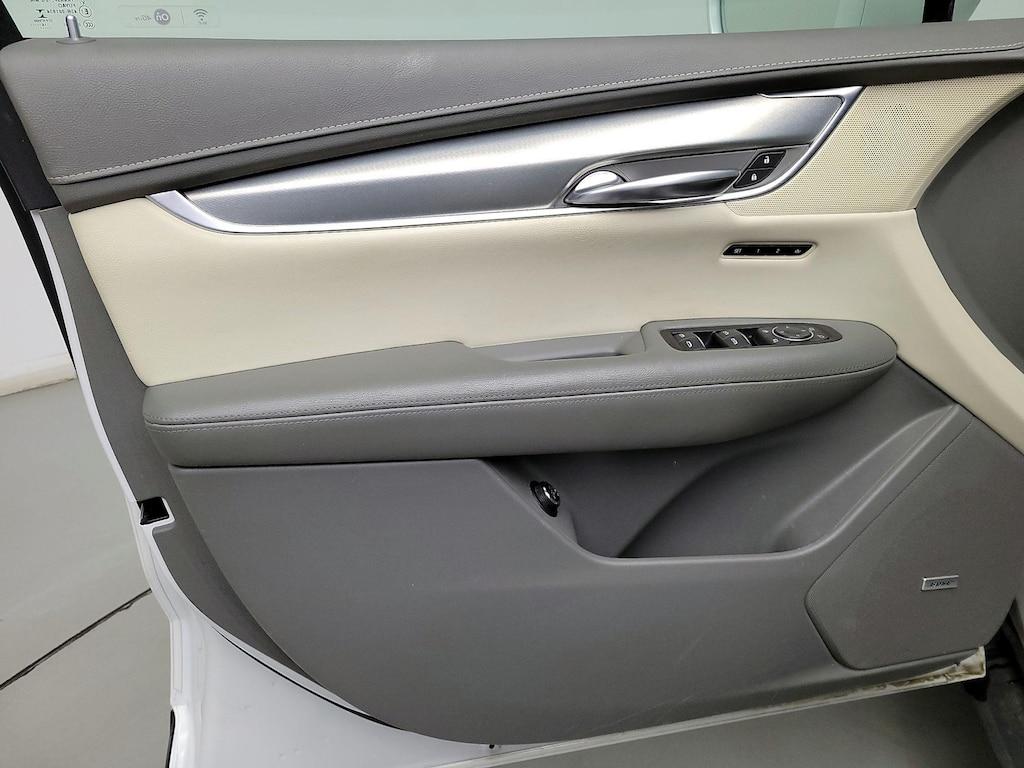 used 2017 Cadillac XT5 car, priced at $20,998