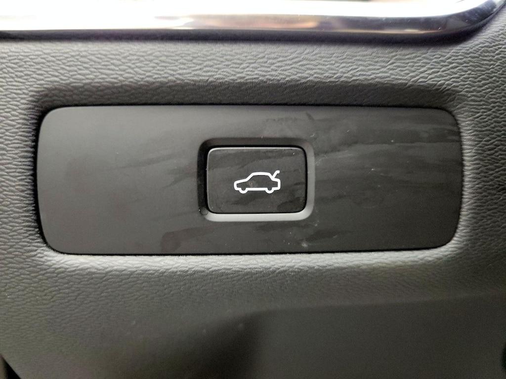 used 2023 Volvo XC60 car, priced at $29,998