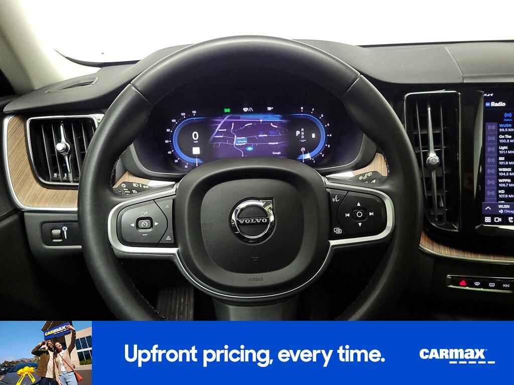 used 2022 Volvo XC60 car, priced at $30,998