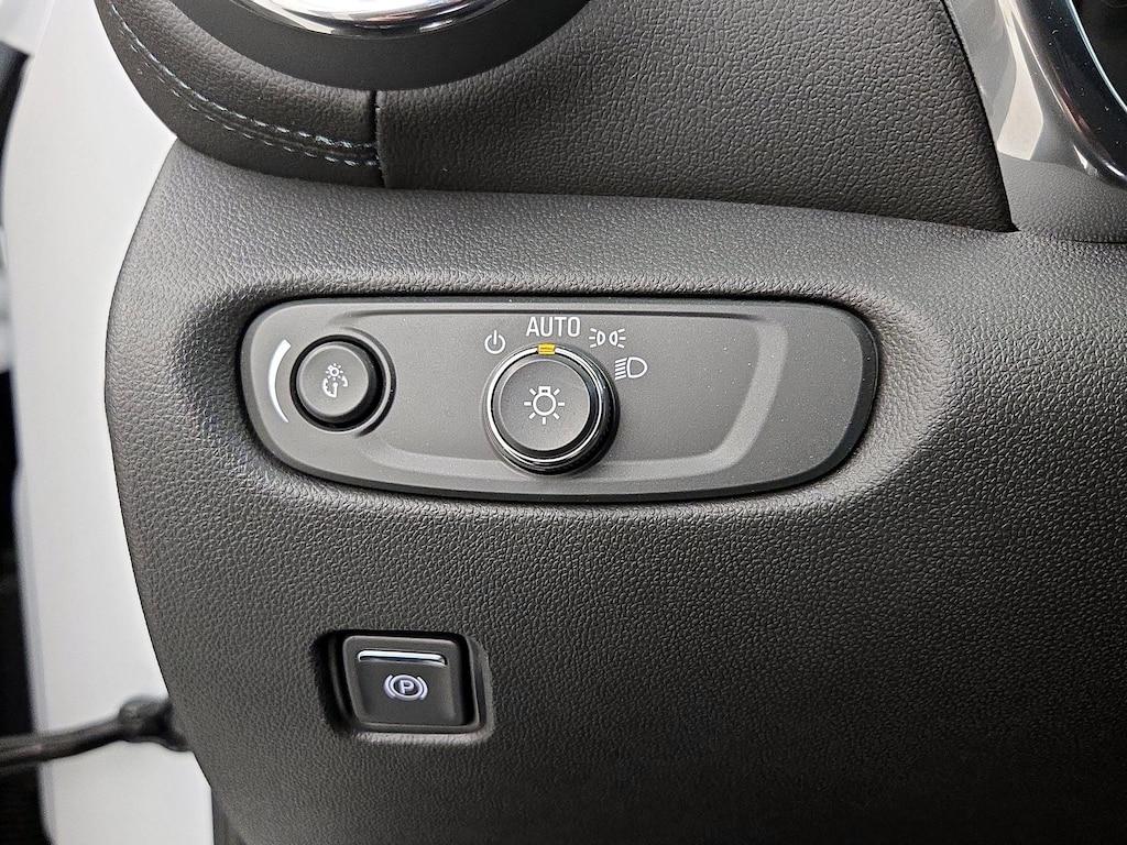 used 2022 Chevrolet Blazer car, priced at $25,998