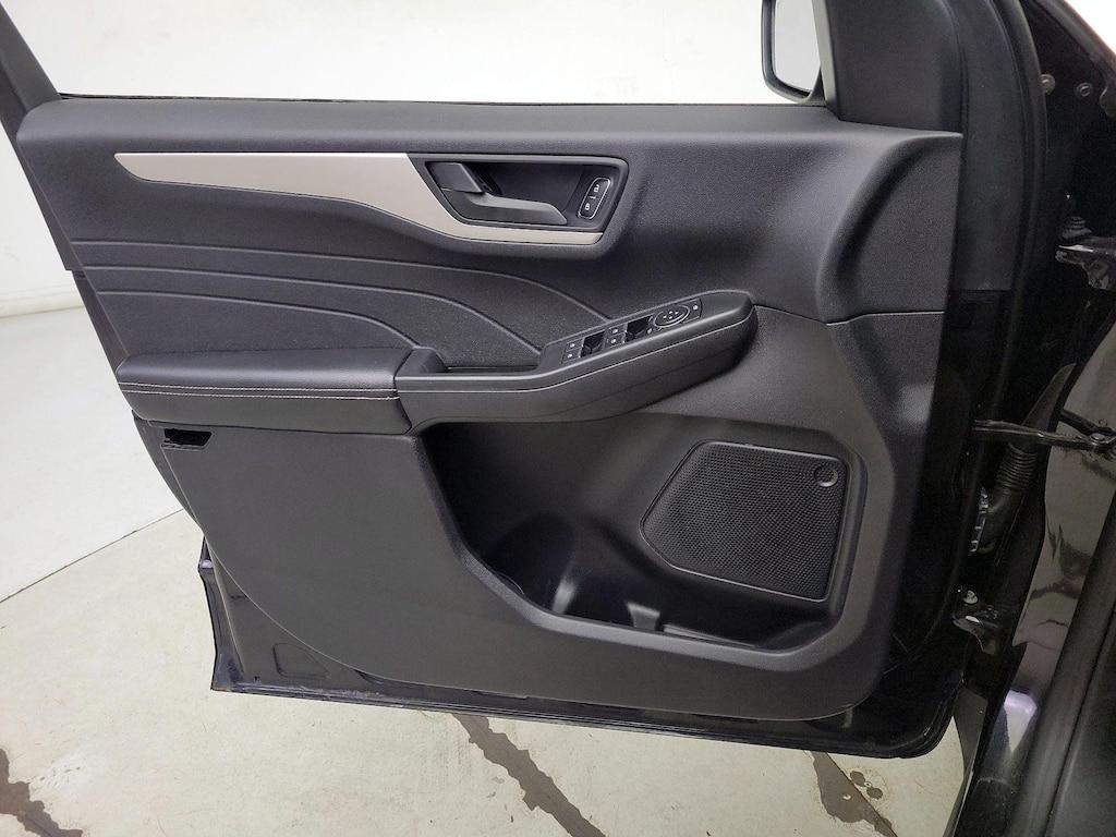 used 2022 Ford Escape car, priced at $19,998