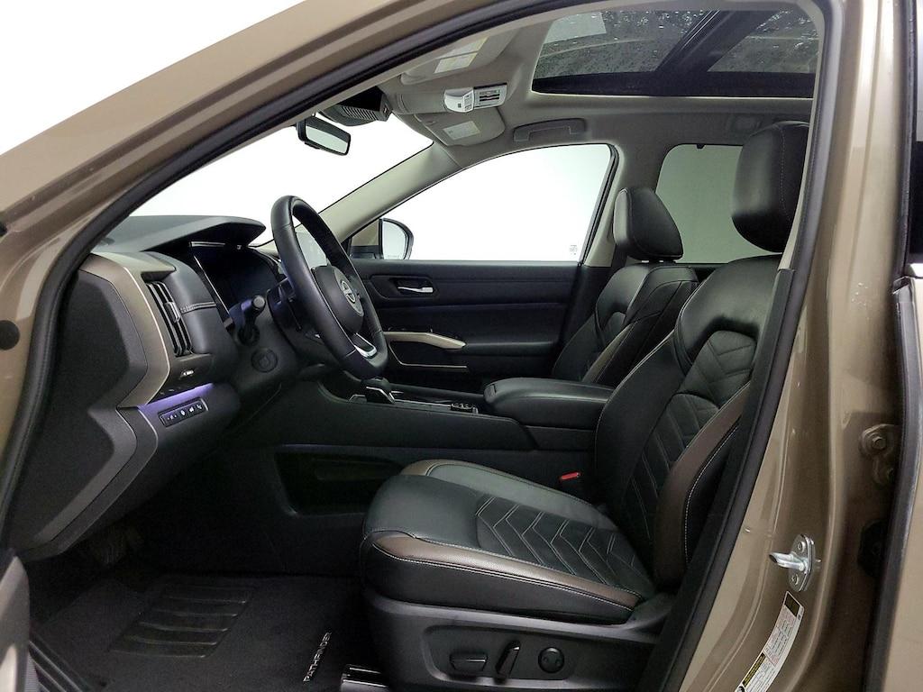 used 2024 Nissan Pathfinder car, priced at $41,998