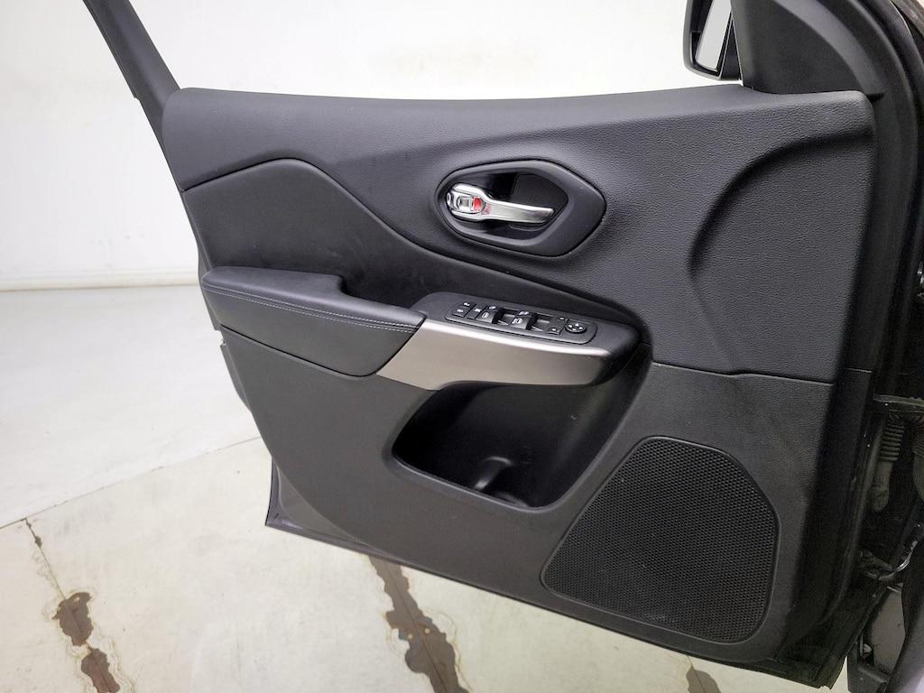 used 2019 Jeep Cherokee car, priced at $19,998