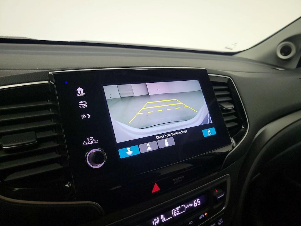 used 2022 Honda Pilot car, priced at $33,998