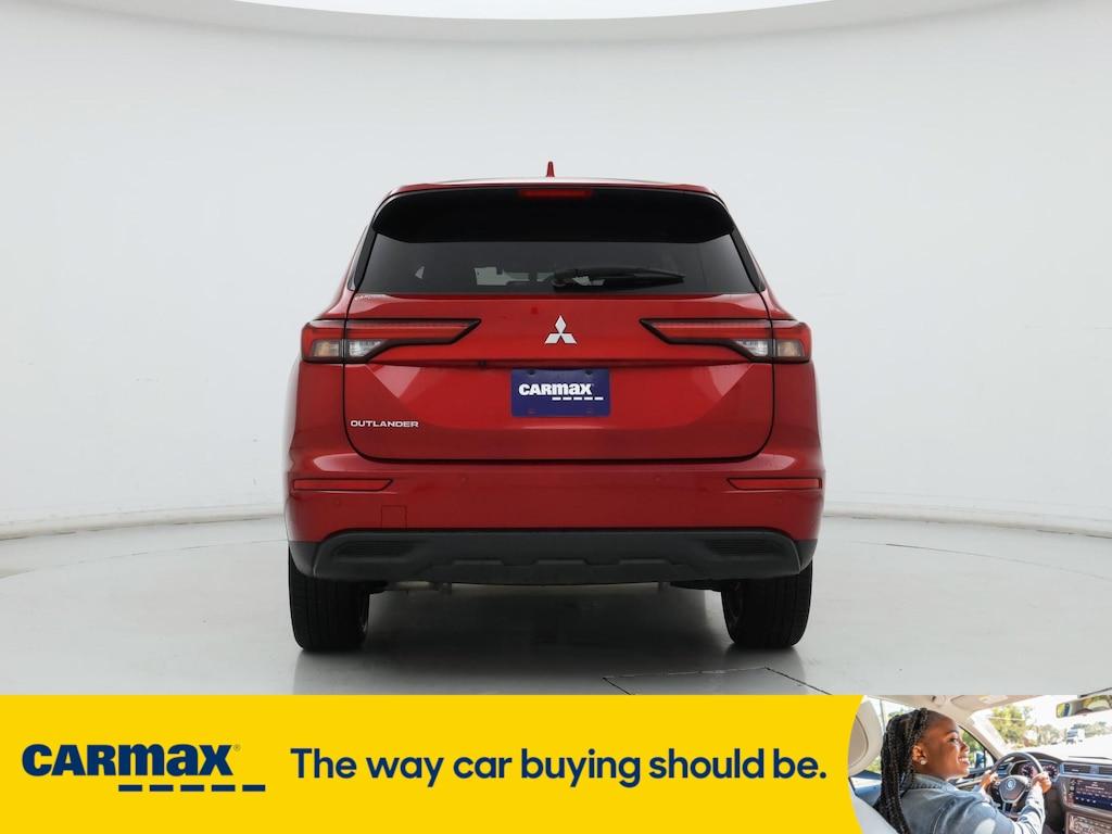 used 2023 Mitsubishi Outlander car, priced at $25,998
