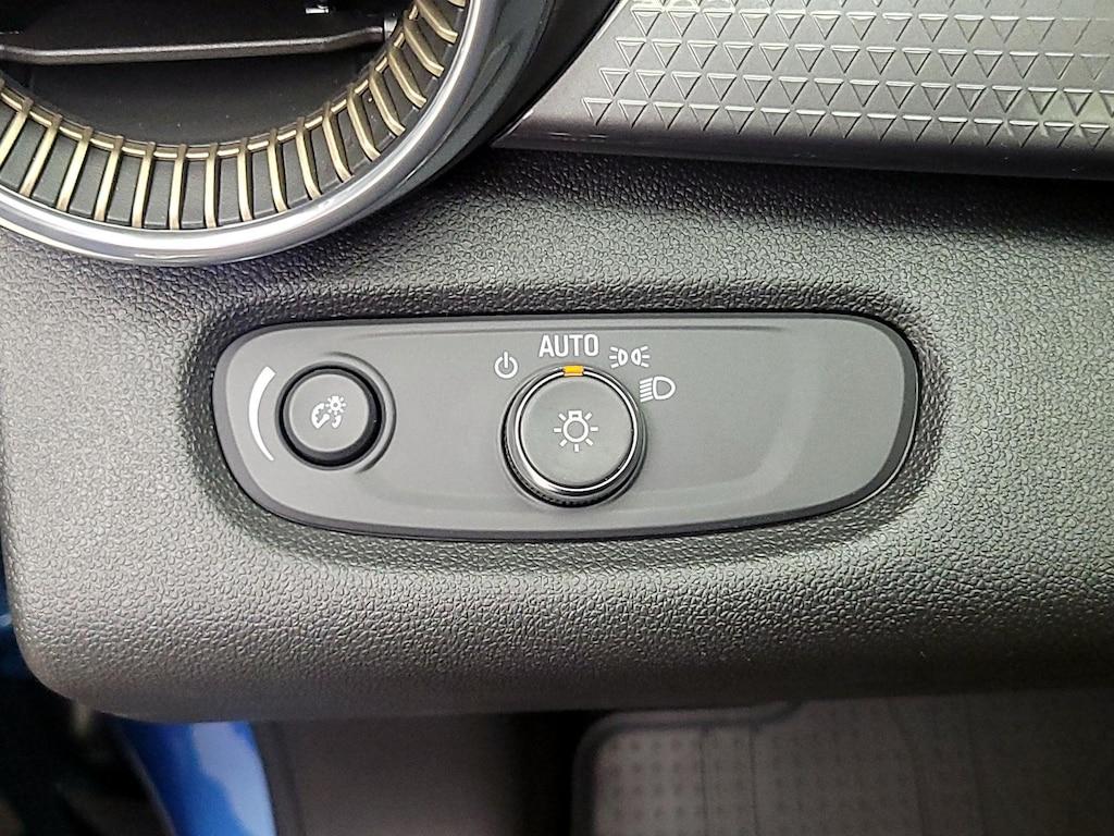 used 2025 Chevrolet Trax car, priced at $27,998
