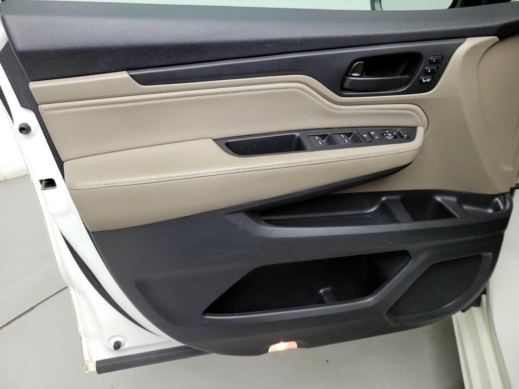 used 2018 Honda Odyssey car, priced at $24,998