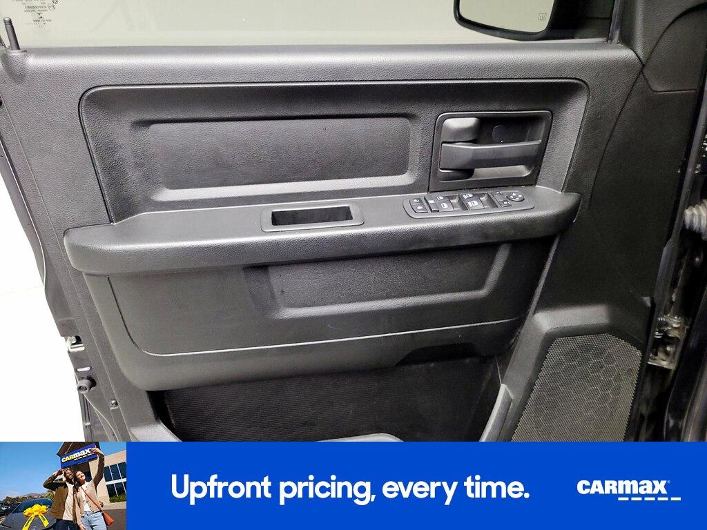 used 2019 Ram 1500 Classic car, priced at $26,998
