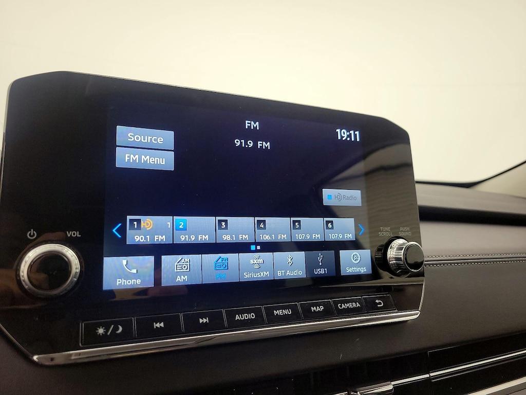 used 2022 Mitsubishi Outlander car, priced at $28,998