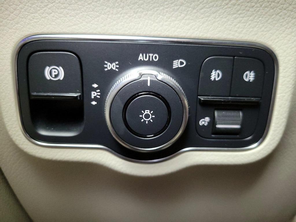 used 2023 Mercedes-Benz GLA 250 car, priced at $31,998