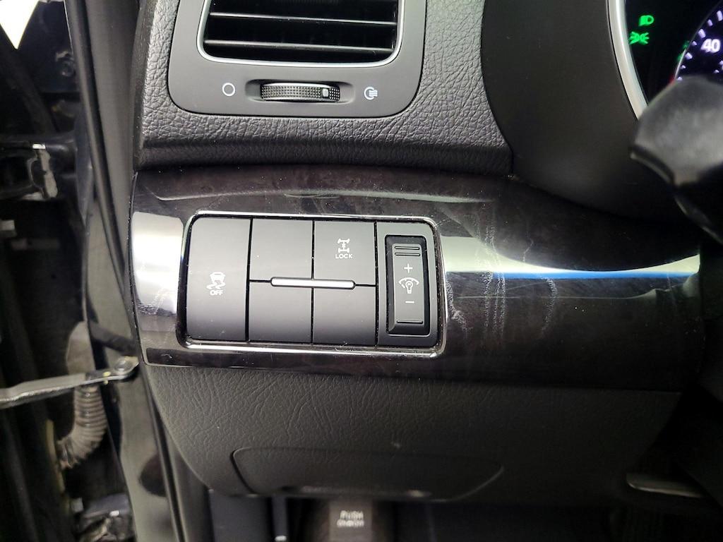 used 2015 Kia Sorento car, priced at $13,998