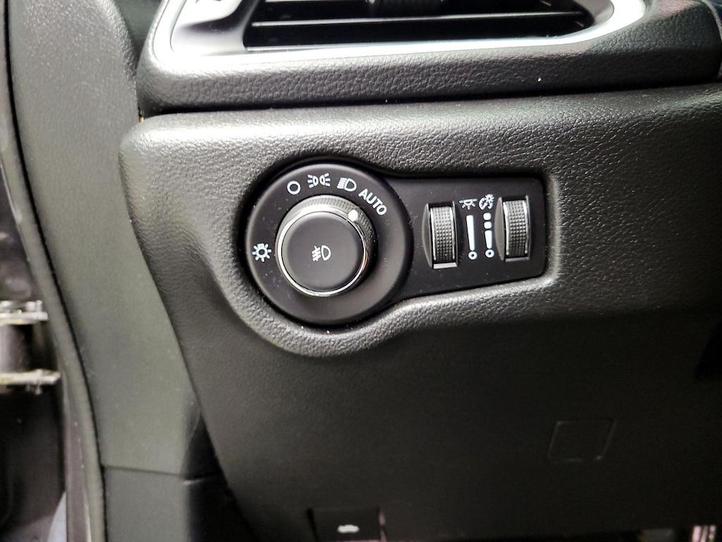 used 2021 Chrysler Pacifica Hybrid car, priced at $36,998